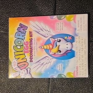 Easter Unlimited Unicorn Easer Egg Decorating Kit and Plastic Eggs